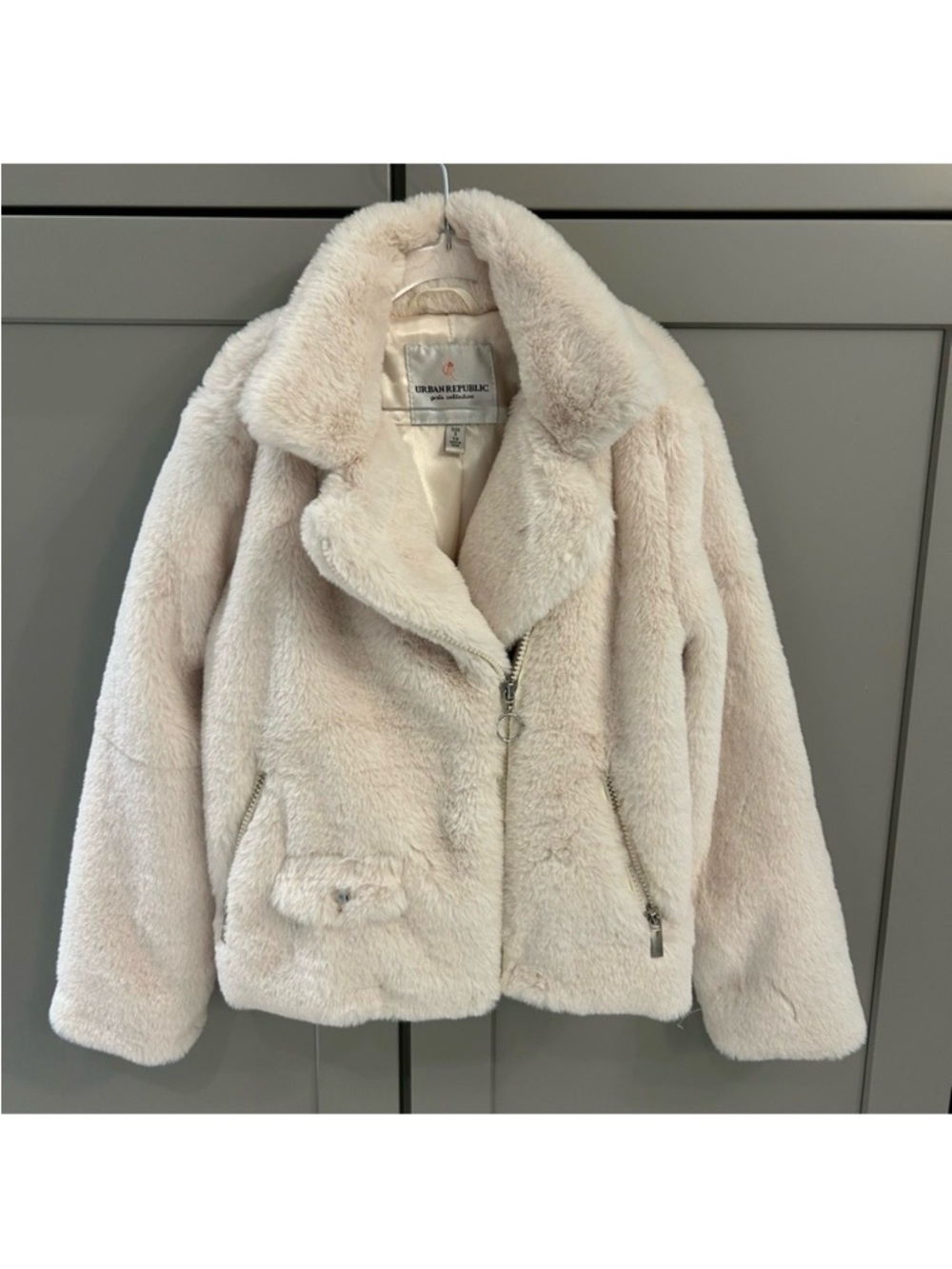 🤍 Urban Republic Kids Soft Ivory Faux Fur Moto Coat